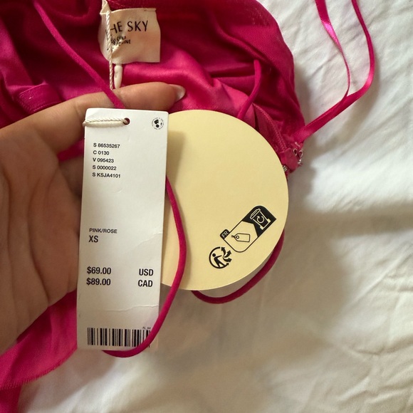 Urban Outfitters Pink Ruched dress - Picture 2 of 2